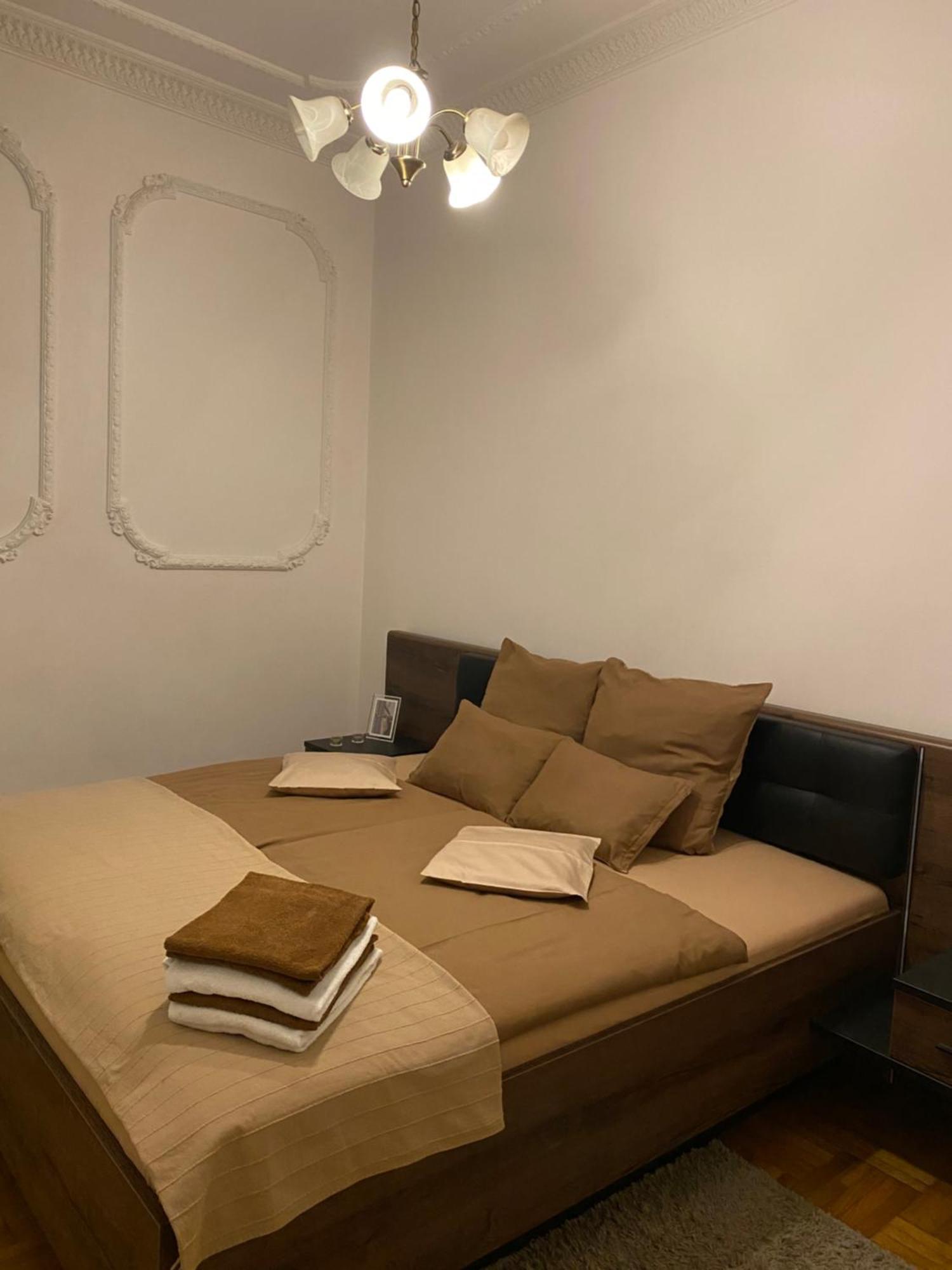 Come & Stay Apartments And Rooms City Center Будапеща Екстериор снимка