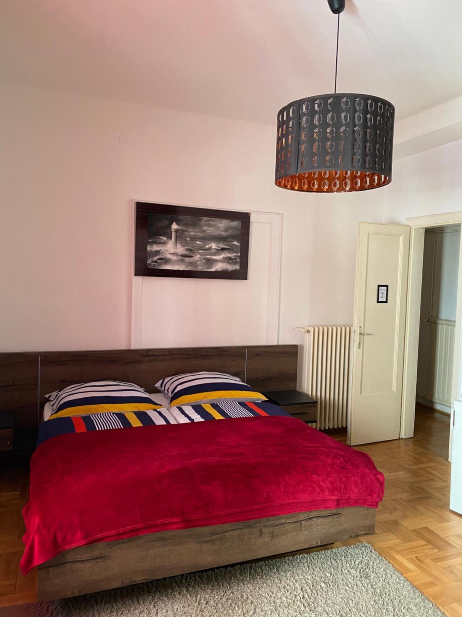 Come & Stay Apartments And Rooms City Center Будапеща Екстериор снимка