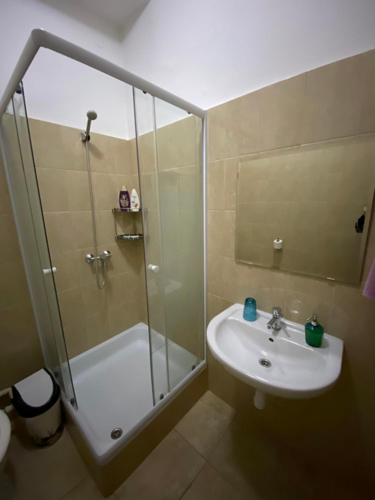Come & Stay Apartments And Rooms City Center Будапеща Екстериор снимка
