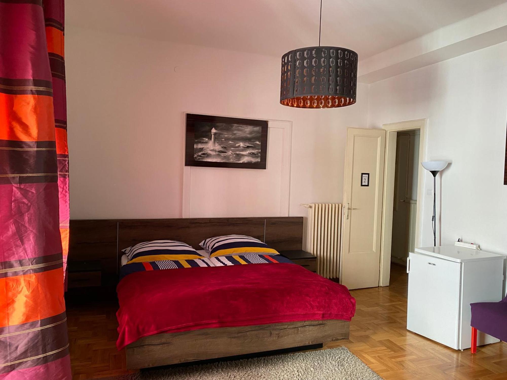 Come & Stay Apartments And Rooms City Center Будапеща Екстериор снимка