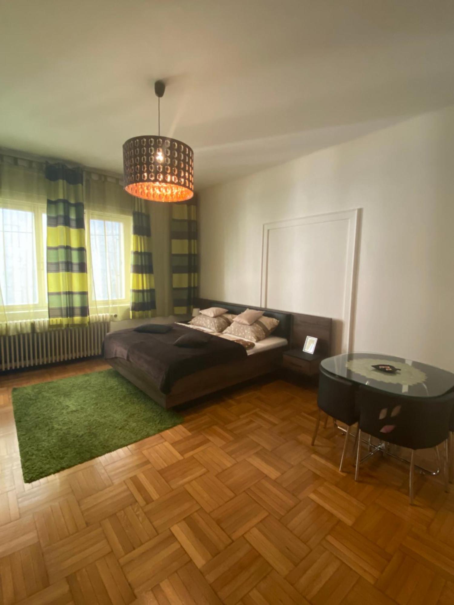 Come & Stay Apartments And Rooms City Center Будапеща Екстериор снимка