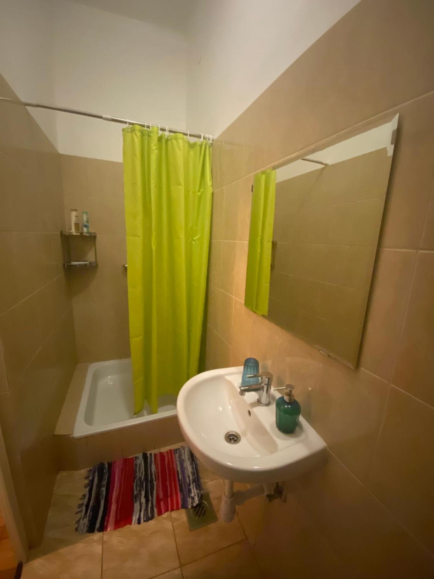 Come & Stay Apartments And Rooms City Center Будапеща Екстериор снимка