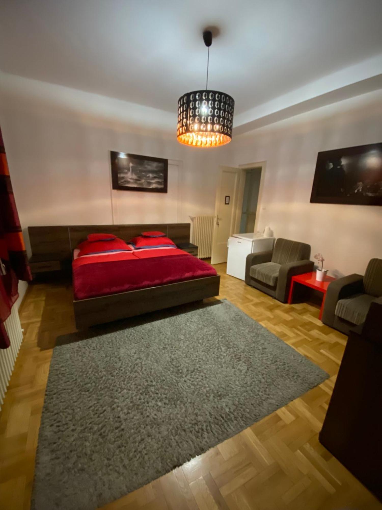 Come & Stay Apartments And Rooms City Center Будапеща Екстериор снимка