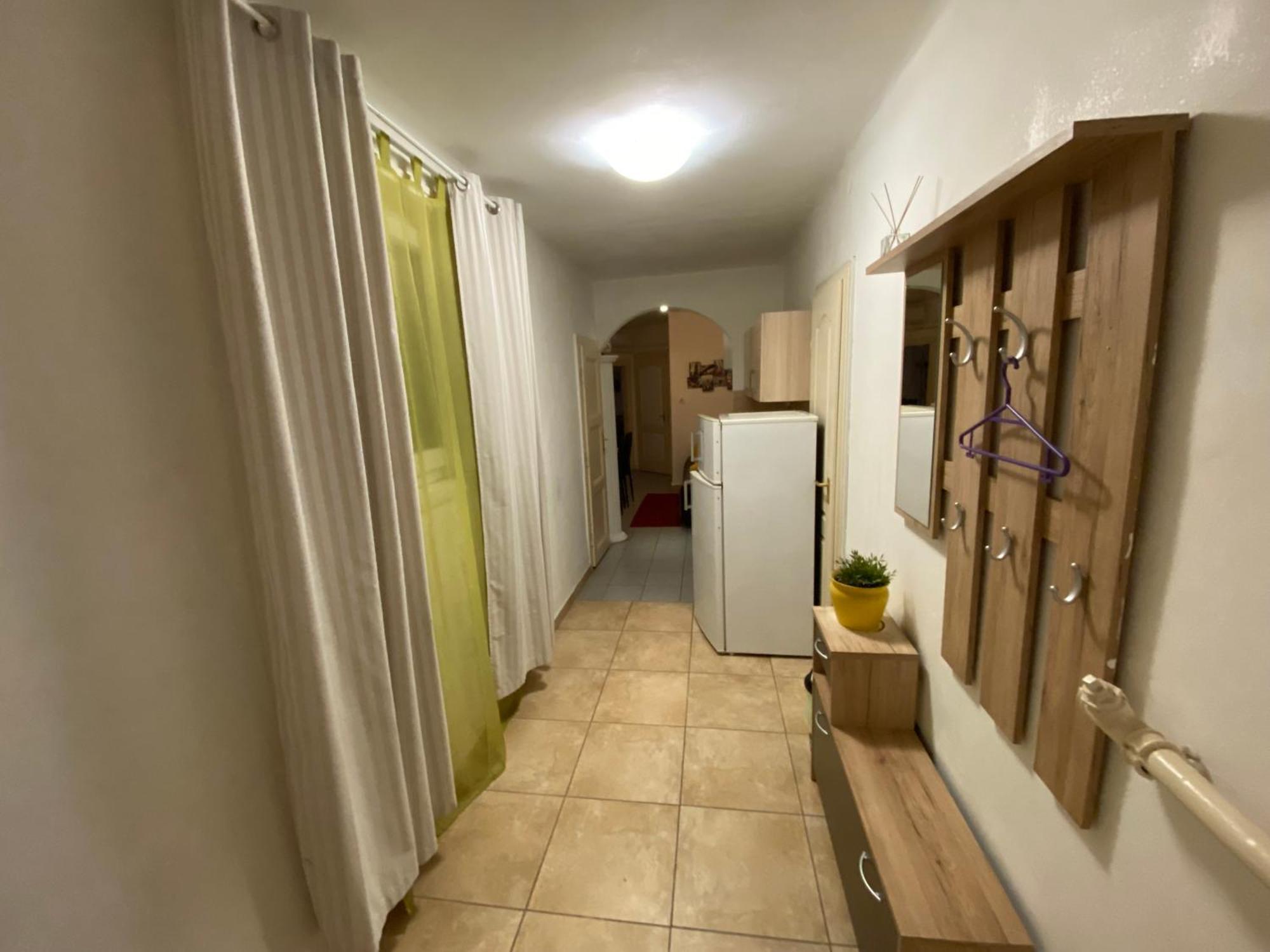 Come & Stay Apartments And Rooms City Center Будапеща Екстериор снимка